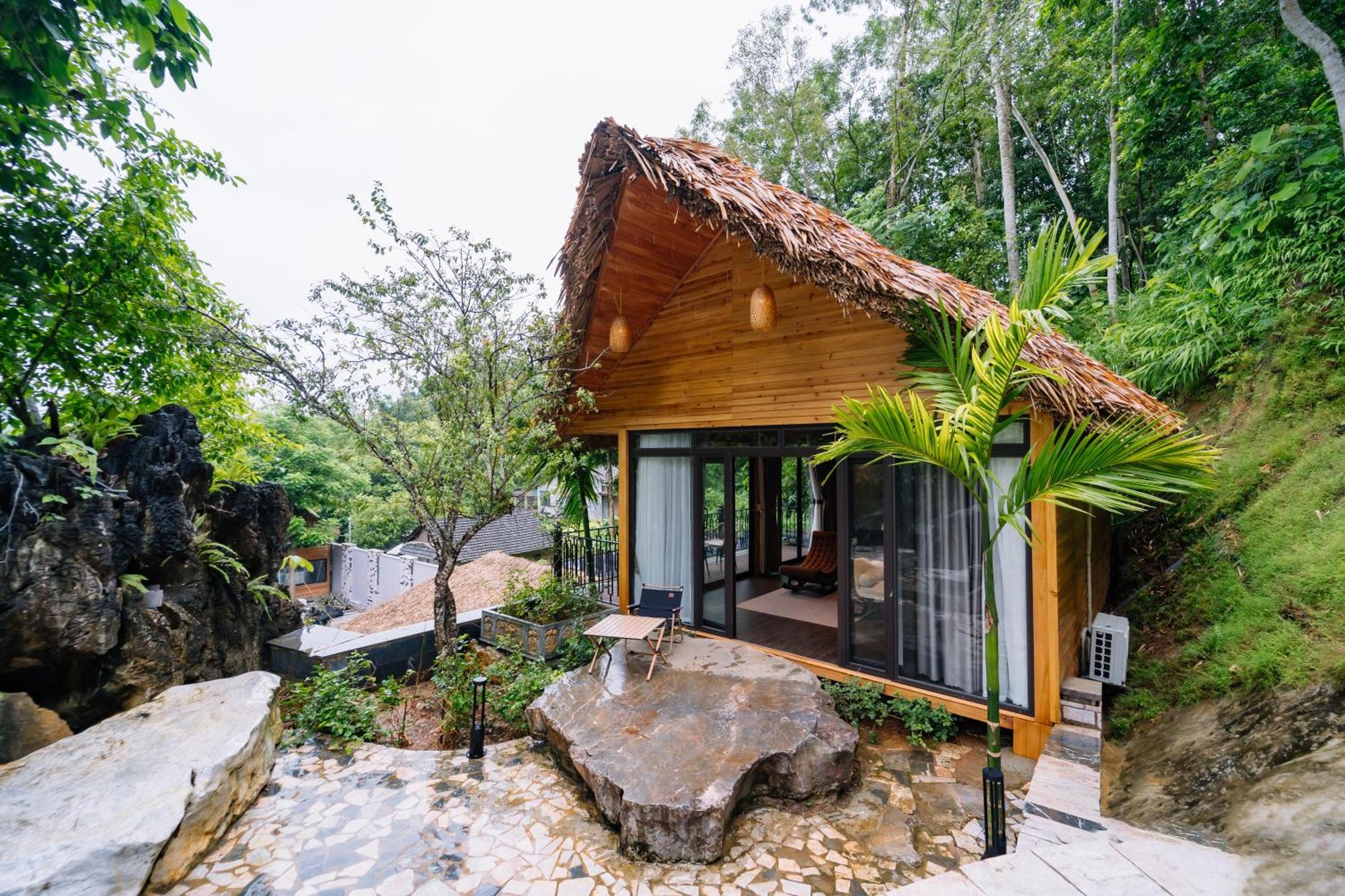 Lotus Premium Lodge - Lotus Group Tours Ha Giang Exterior photo